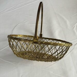 Vintage Wire Fruit Basket